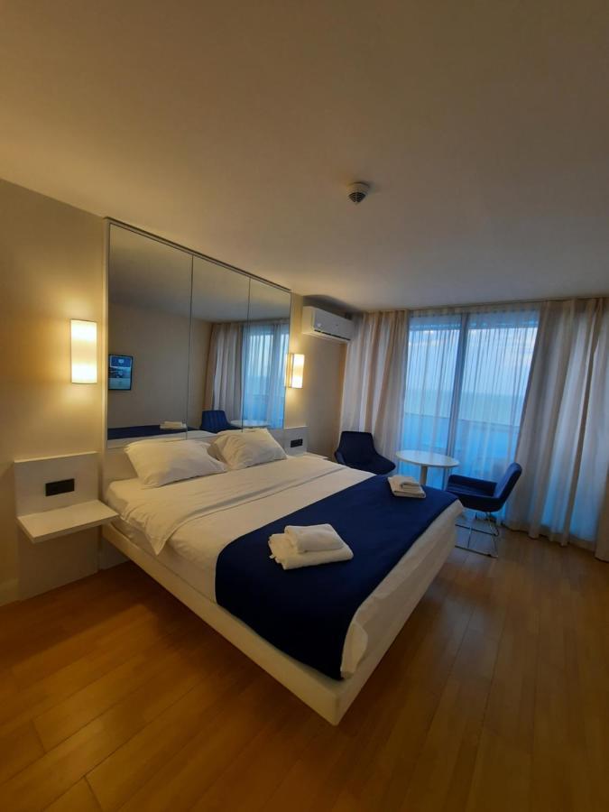 The Best Beach Aparthotel Orbi City Batumi Exterior foto
