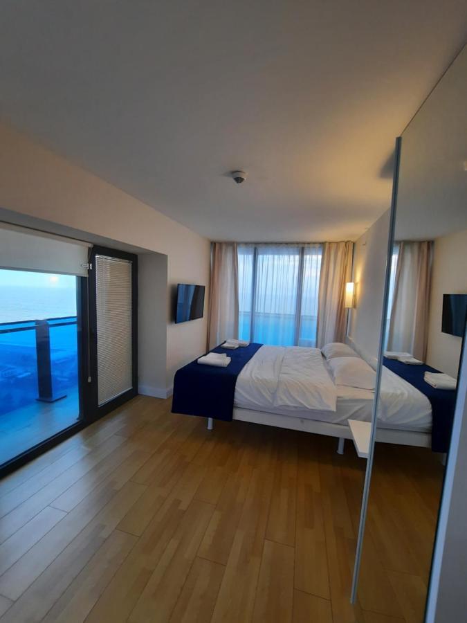 The Best Beach Aparthotel Orbi City Batumi Exterior foto